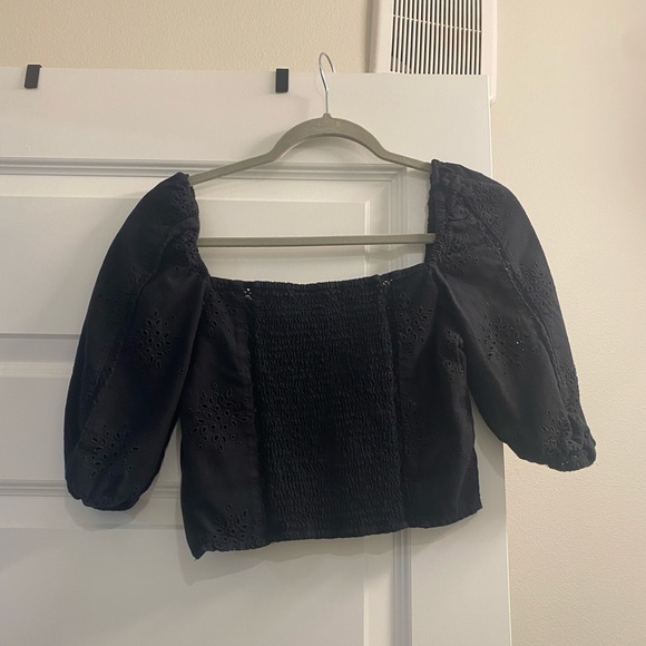 Zara eyelet crop top - Picture 4 of 4